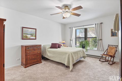 Tiny photo for 7101 Saint Tropez Court #295, Fox Lake, IL 60020 (MLS # 12481276)