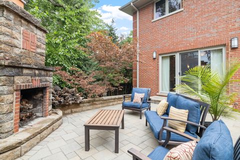 Tiny photo for 5546 Laurel Avenue, La Grange Highlands, IL 60525 (MLS # 12479730)