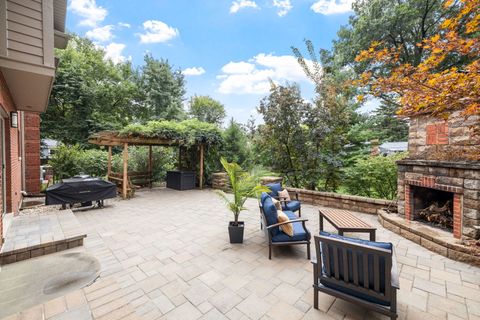 Tiny photo for 5546 Laurel Avenue, La Grange Highlands, IL 60525 (MLS # 12479730)