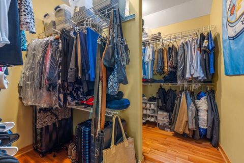 Tiny photo for 5546 Laurel Avenue, La Grange Highlands, IL 60525 (MLS # 12479730)