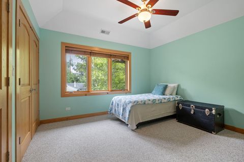 Tiny photo for 5546 Laurel Avenue, La Grange Highlands, IL 60525 (MLS # 12479730)