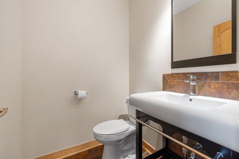 Tiny photo for 5546 Laurel Avenue, La Grange Highlands, IL 60525 (MLS # 12479730)