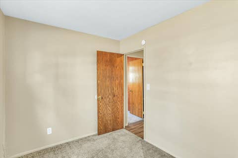 Tiny photo for 704 S Scottswood Drive, Urbana, IL 61802 (MLS # 12707068)