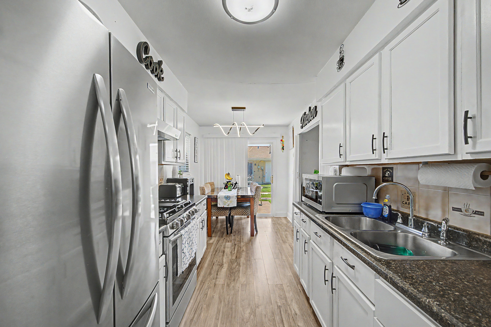 813 Valley Stream Drive A