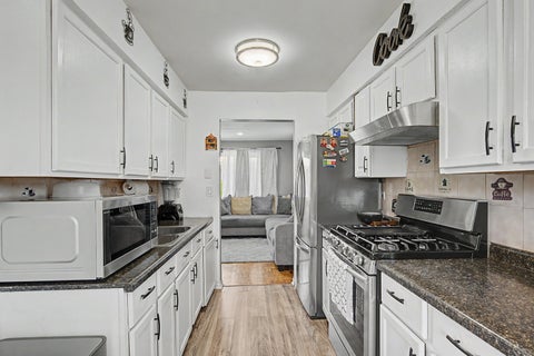 Tiny photo for 813 Valley Stream Drive #A, Wheeling, IL 60090 (MLS # 12706461)