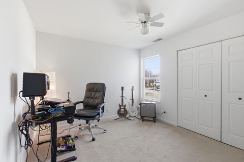 Tiny photo for 1431 Derby Lane, Mundelein, IL 60060 (MLS # 12588693)