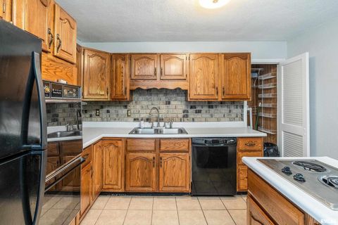 Tiny photo for 1206 W Goodall Street, Marion, IL 62959 (MLS # EB460169)