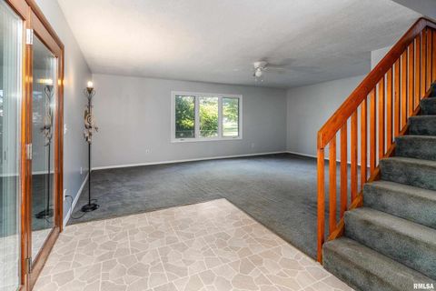 Tiny photo for 1206 W Goodall Street, Marion, IL 62959 (MLS # EB460169)