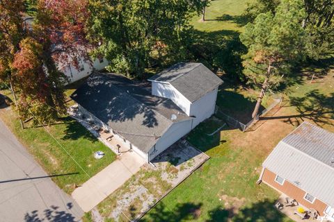 Tiny photo for 1206 W Goodall Street, Marion, IL 62959 (MLS # EB460169)