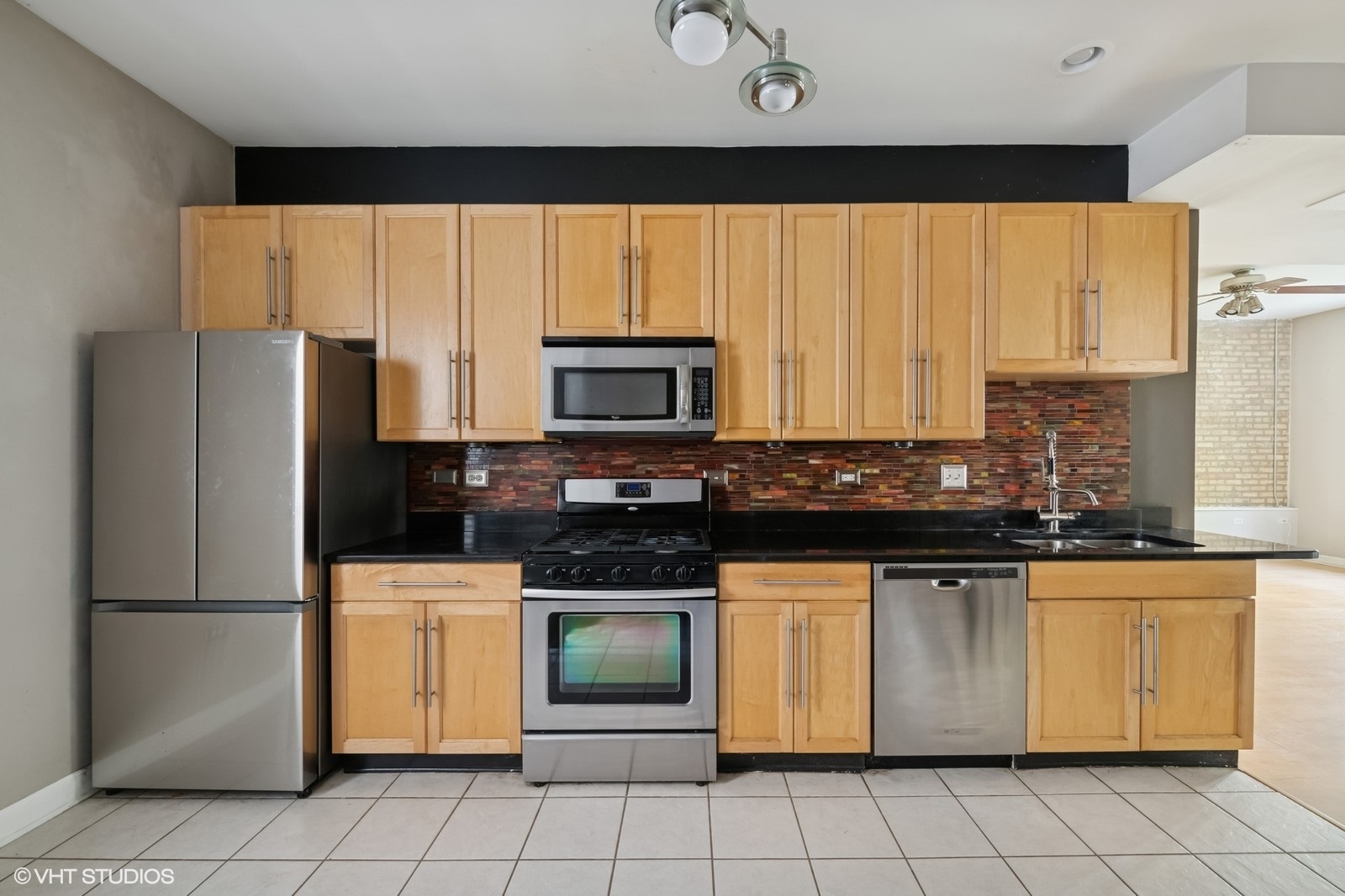 4510 N ASHLAND Avenue GW