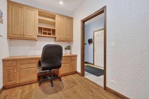 Tiny photo for 1036 E Talbot Street, Arlington Heights, IL 60004 (MLS # 12662977)