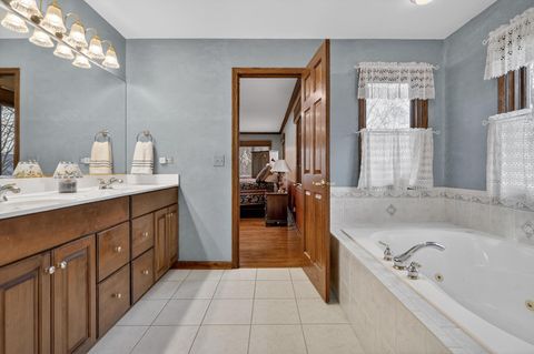 Tiny photo for 1036 E Talbot Street, Arlington Heights, IL 60004 (MLS # 12662977)