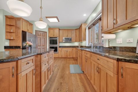 Tiny photo for 1036 E Talbot Street, Arlington Heights, IL 60004 (MLS # 12662977)