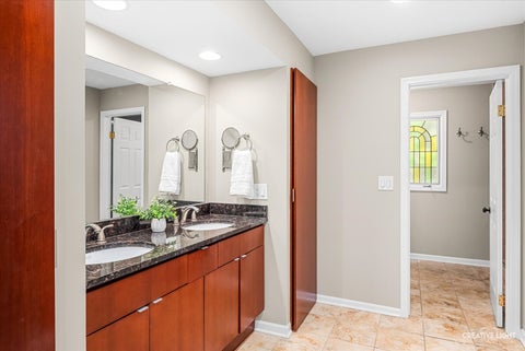 Tiny photo for 641 Lake Road, Glen Ellyn, IL 60137 (MLS # 12754618)