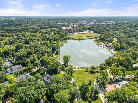 Tiny photo for 641 Lake Road, Glen Ellyn, IL 60137 (MLS # 12754618)