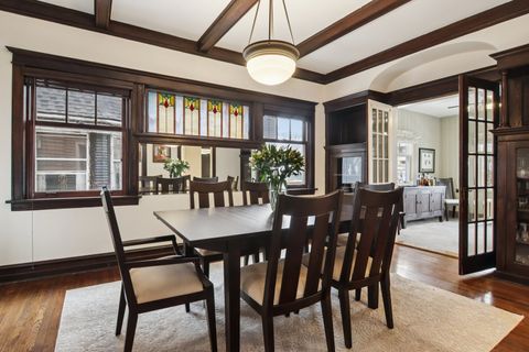 Tiny photo for 608 S Elmwood Avenue, Oak Park, IL 60304 (MLS # 12559094)