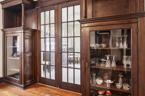 Tiny photo for 608 S Elmwood Avenue, Oak Park, IL 60304 (MLS # 12559094)