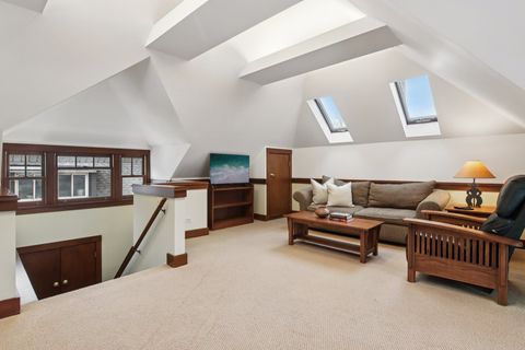 Tiny photo for 608 S Elmwood Avenue, Oak Park, IL 60304 (MLS # 12559094)