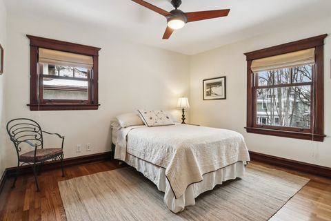 Tiny photo for 608 S Elmwood Avenue, Oak Park, IL 60304 (MLS # 12559094)