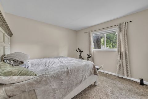 Tiny photo for 210 Monterey Drive, Bolingbrook, IL 60440 (MLS # 12492224)