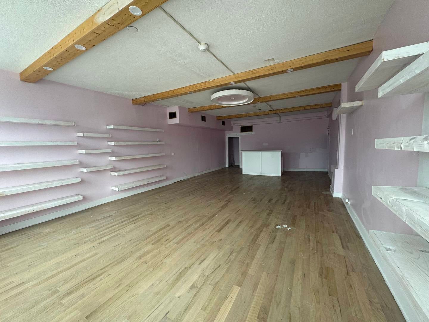 3516 W North Avenue 1-F