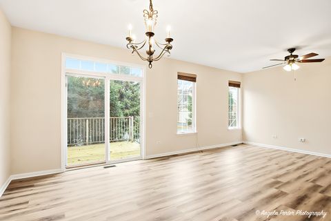 Tiny photo for 304 Whitaker Trail #2-4, McHenry, IL 60050 (MLS # 12523939)