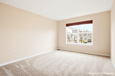 Tiny photo for 304 Whitaker Trail #2-4, McHenry, IL 60050 (MLS # 12523939)