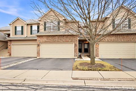 Photo of 304 Whitaker Trail #2-4, McHenry, IL 60050 (MLS # 12523939)