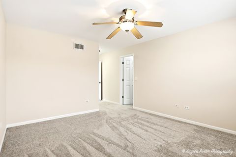 Tiny photo for 304 Whitaker Trail #2-4, McHenry, IL 60050 (MLS # 12523939)