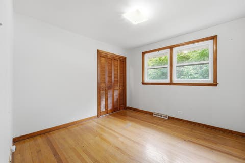 Tiny photo for 545 S 6th Avenue, La Grange, IL 60525 (MLS # 12721972)