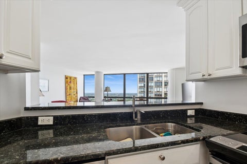 Tiny photo for 5415 N Sheridan Road #3407, Chicago, IL 60640 (MLS # 12708044)