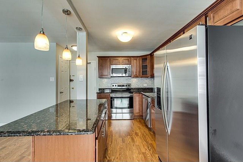 6157 N Sheridan Road 24D
