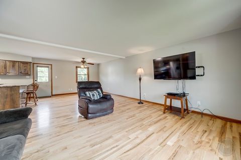 Tiny photo for 24460 Easy Street, Plainfield, IL 60586 (MLS # 12503099)