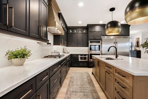 Tiny photo for 13200 Waterleaf Drive, St. John, IN 46373 (MLS # 12577642)