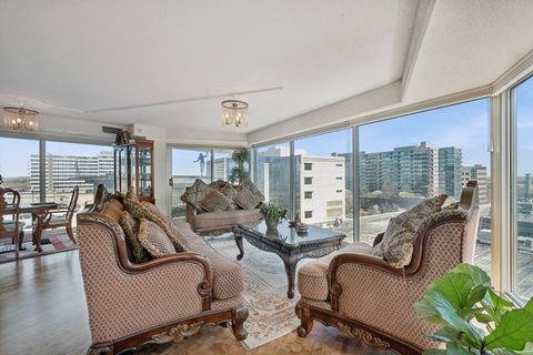 Tiny photo for Evanston, IL 60201 (MLS # 12591348)