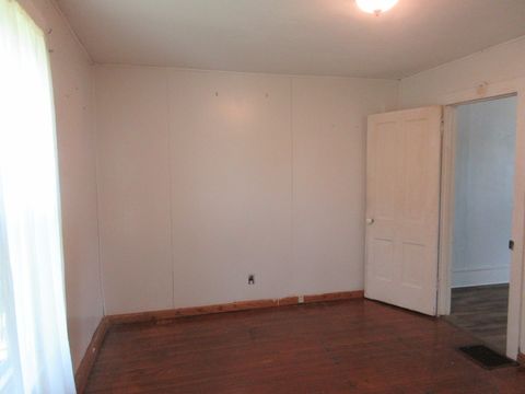 Tiny photo for 500 N Main Avenue, Milledgeville, IL 61051 (MLS # 12494435)