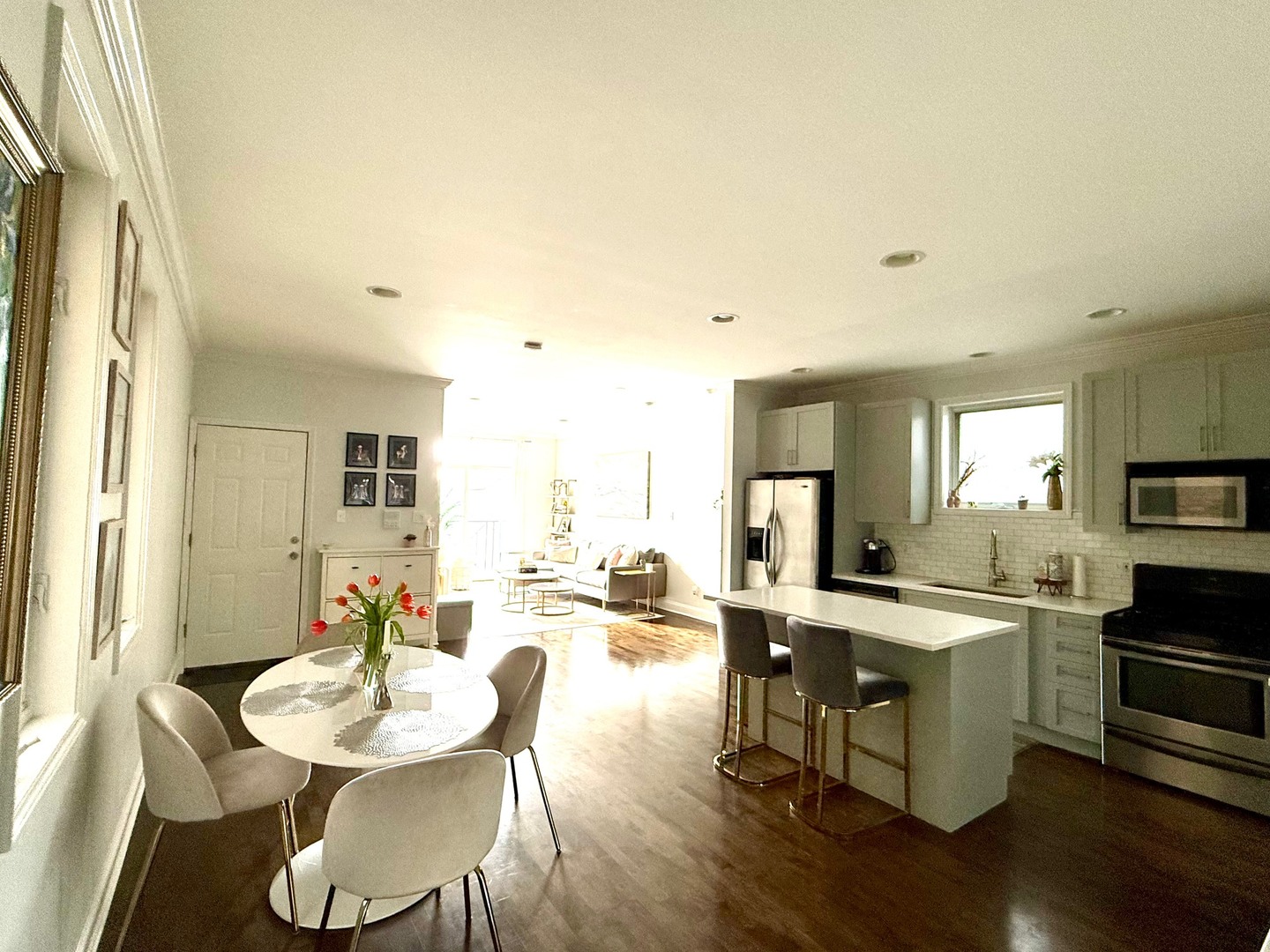 1319 N Bosworth Avenue 2