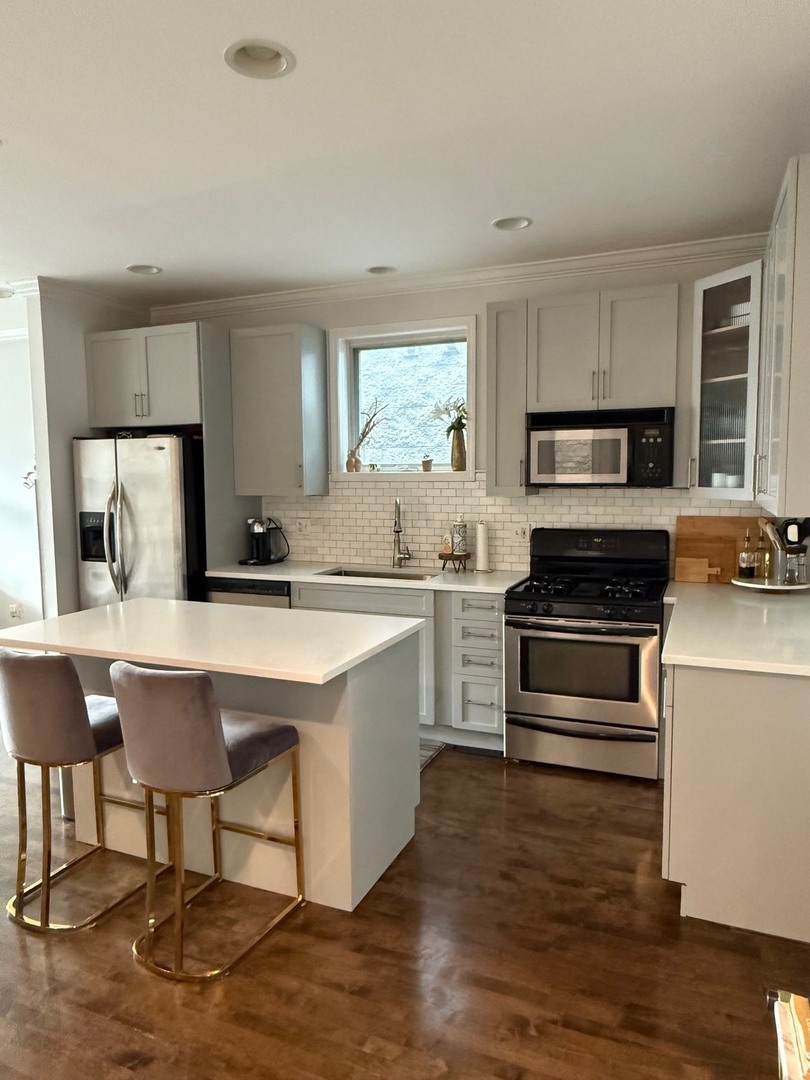 1319 N Bosworth Avenue 2