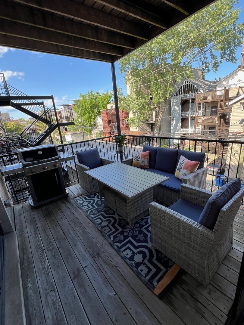 1319 N Bosworth Avenue 2