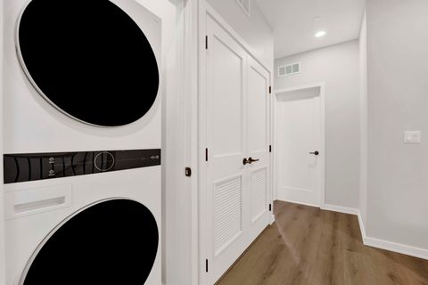 Tiny photo for 944 Beloit Avenue #4, Forest Park, IL 60130 (MLS # 12579302)