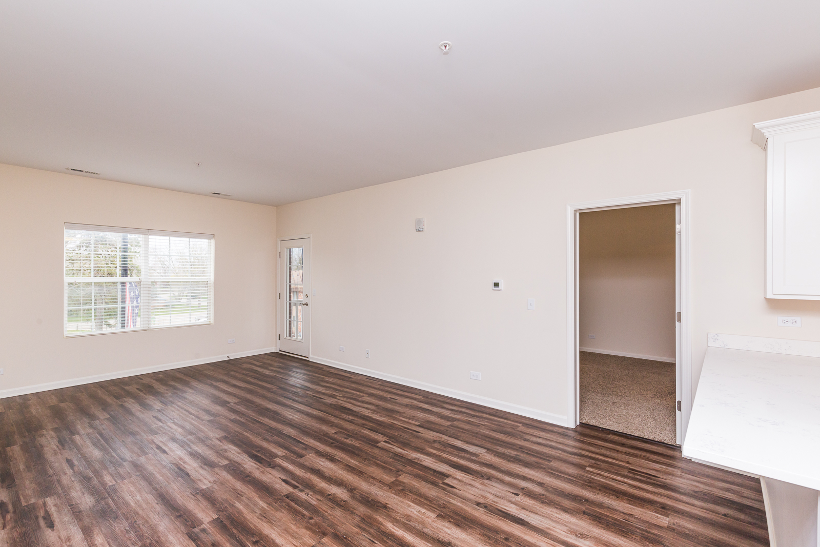 40 W MAIN Street 213