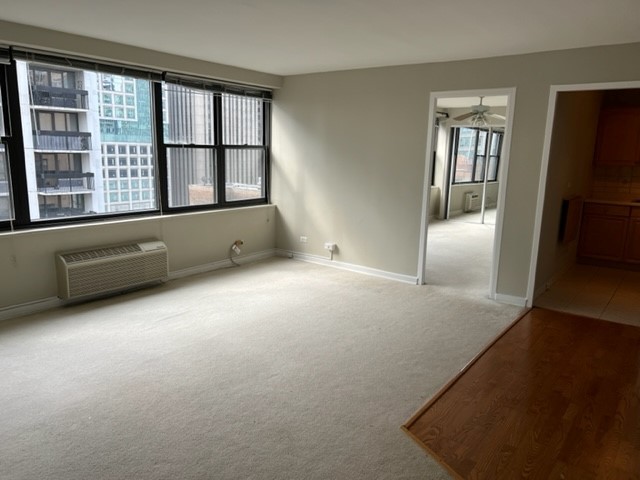 850 N DeWitt Place 22F