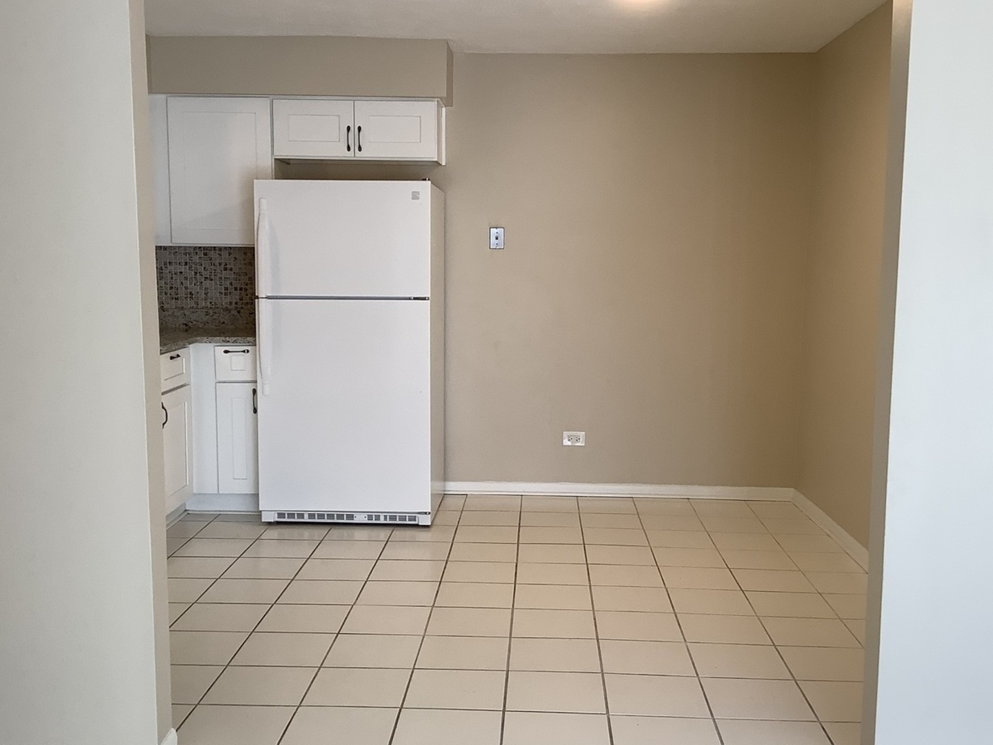 10408 Menard Avenue 2B