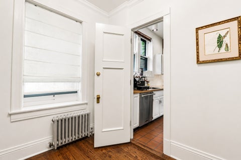 Tiny photo for 453 W Fullerton Parkway #2E, Chicago, IL 60614 (MLS # 12739888)