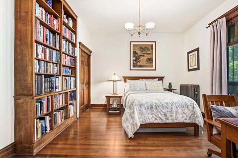 Tiny photo for 453 W Fullerton Parkway #2E, Chicago, IL 60614 (MLS # 12739888)