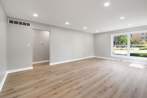 Tiny photo for 92-88 N AIRLITE Street, Elgin, IL 60123 (MLS # 12477649)