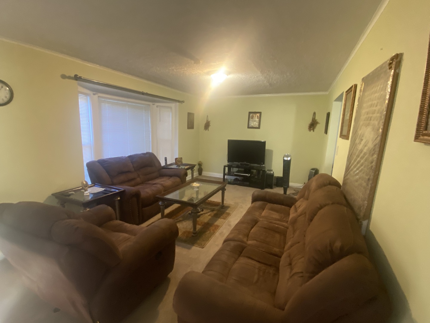 6414 N CHRISTIANA Avenue