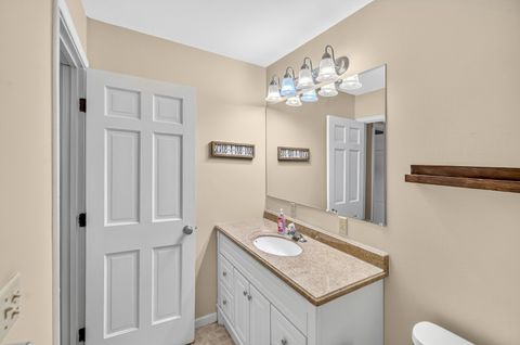 Tiny photo for 4454 N Prairie View Road, Oakley, IL 62501 (MLS # 12412577)