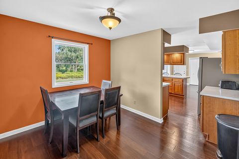 Tiny photo for 4454 N Prairie View Road, Oakley, IL 62501 (MLS # 12412577)