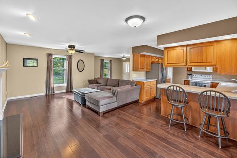 Tiny photo for 4454 N Prairie View Road, Oakley, IL 62501 (MLS # 12412577)
